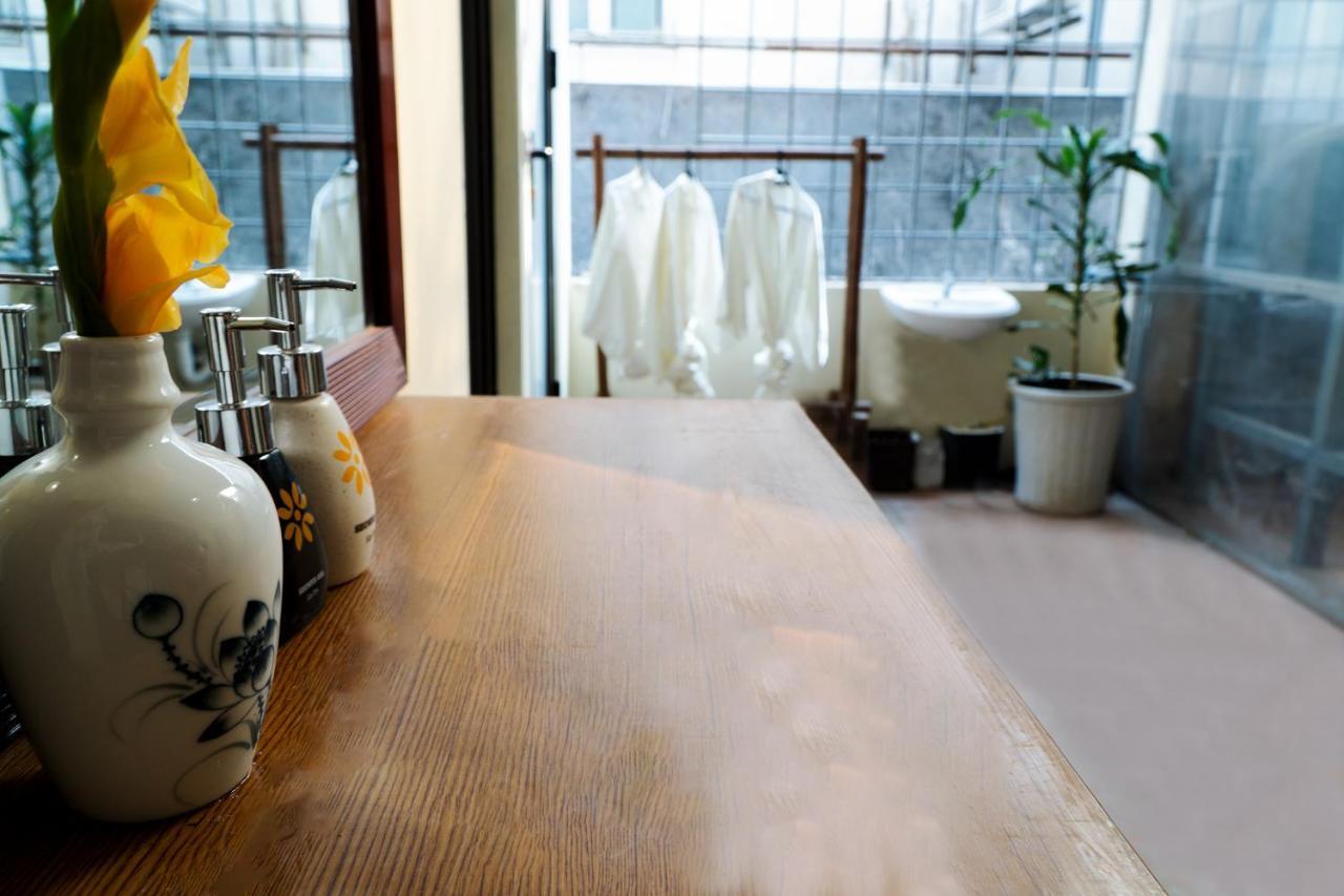 Perfume'S Cozy House Apartment Hanoi Exterior photo